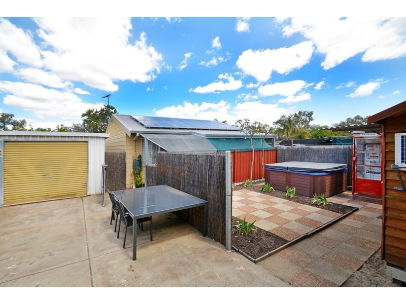 332 Marangaroo Drive, Koondoola WA 6064