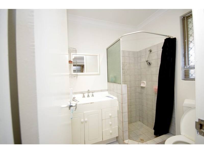 18 Woodbine Terrace, Mirrabooka WA 6061