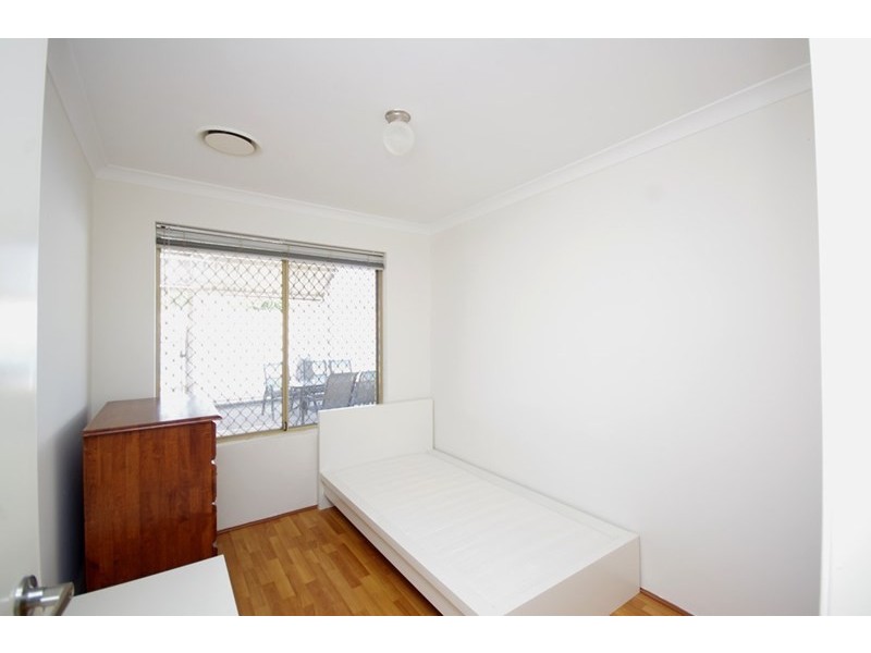 18 Woodbine Terrace, Mirrabooka WA 6061