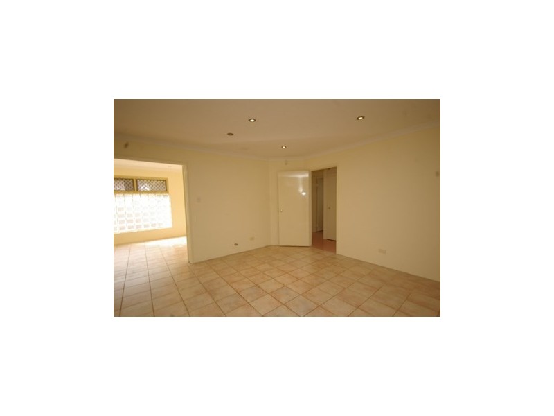 6 Menmuir Place, Bayswater WA 6053