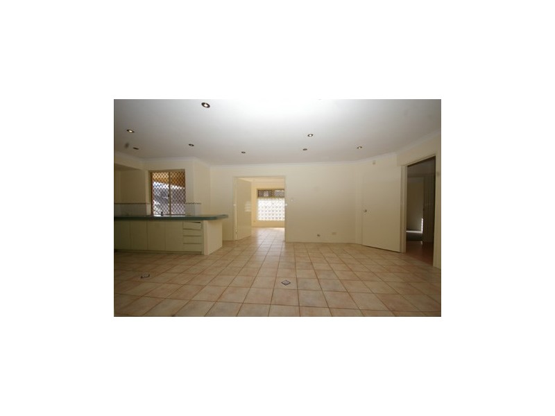 6 Menmuir Place, Bayswater WA 6053