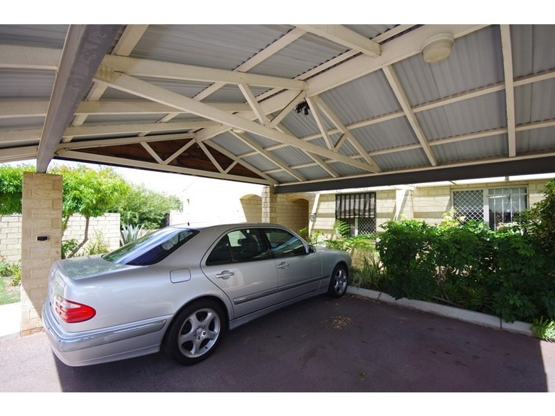 14/1 Camberwell Road, Balga WA 6061