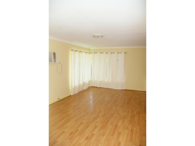 64 Amberton Avenue, Girrawheen WA 6064