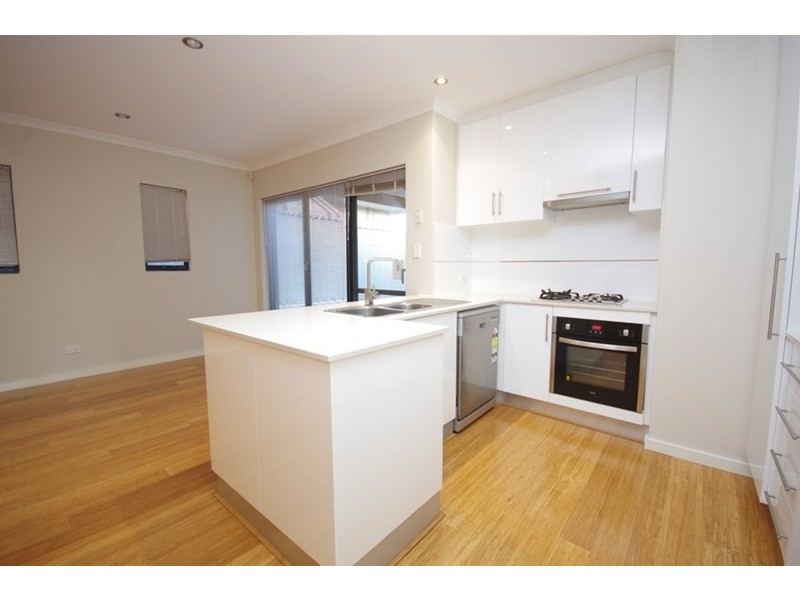 37b Walderton Avenue, Balga WA 6061