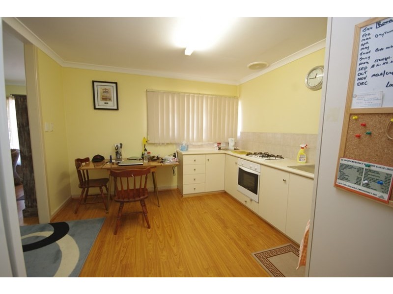 15b Shalford Way, Girrawheen WA 6064