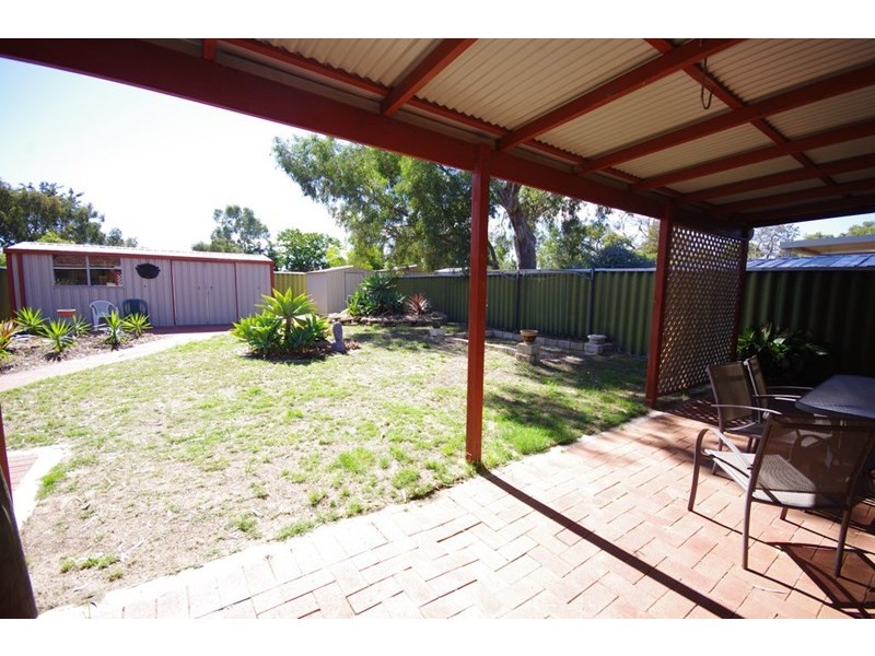 15b Shalford Way, Girrawheen WA 6064