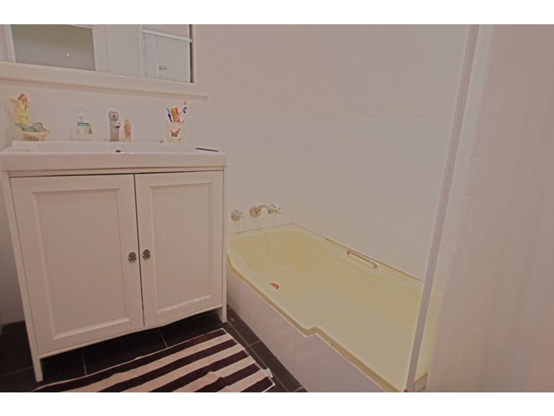 9 Wolya Way, Westminster WA 6061