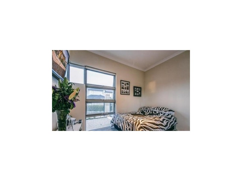 2 Anguilla Gardens, Iluka WA 6028