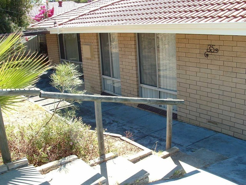 35 Warwick Road, Duncraig WA 6023