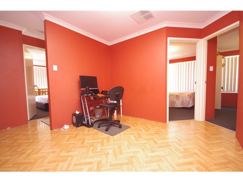 21 Serrata Road, Banksia Grove WA 6031