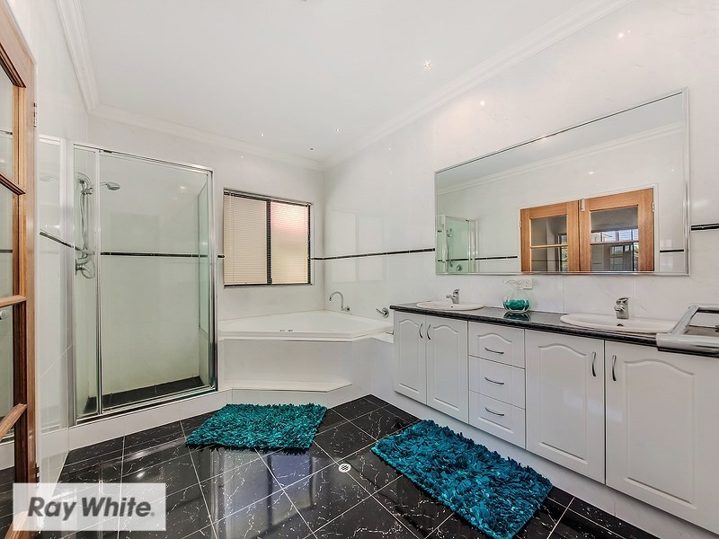 43 Marginson Drive, Landsdale WA 6065