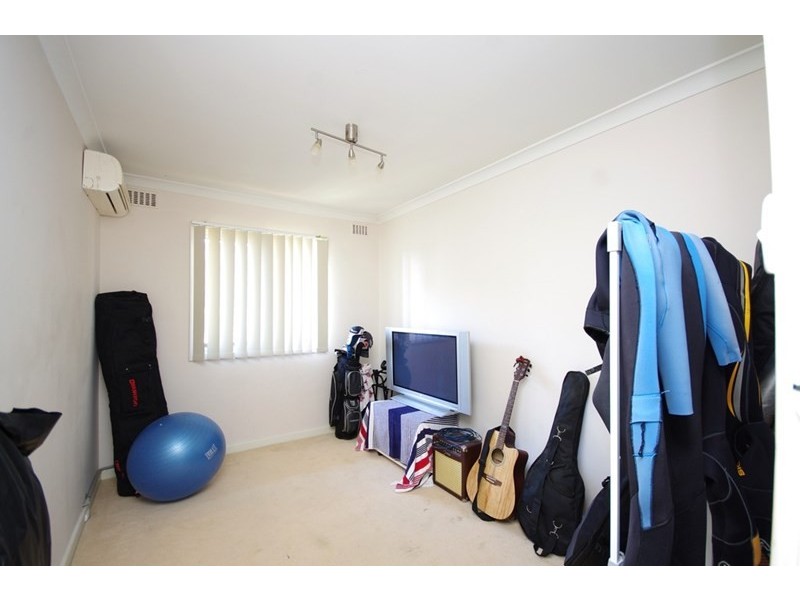 4a Connell Way, Girrawheen WA 6064