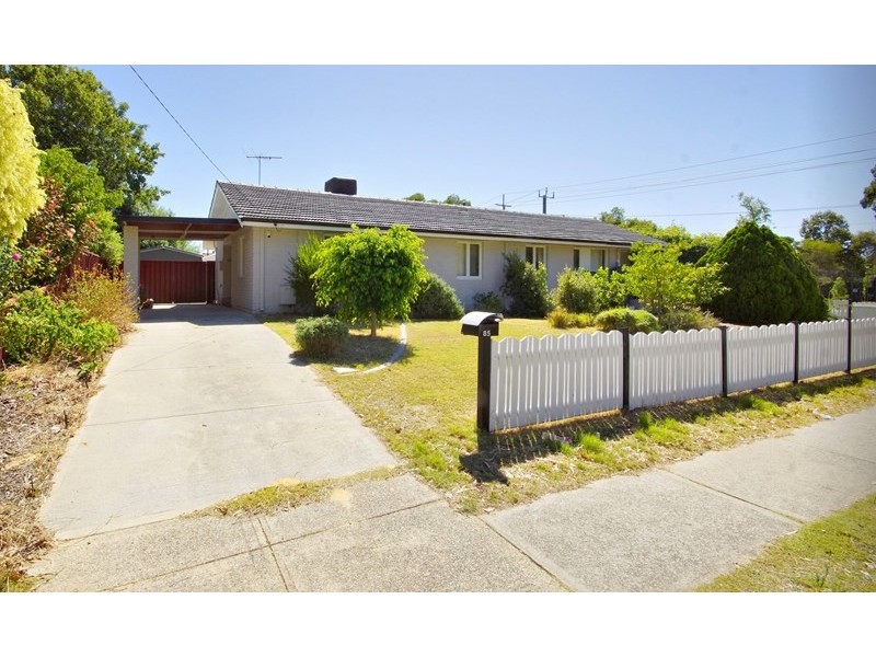 85 Fernhurst Crescent, Balga WA 6061