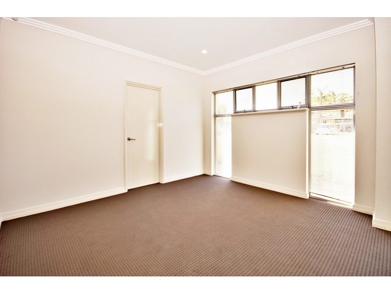 28 Hepburn Way, Balga WA 6061