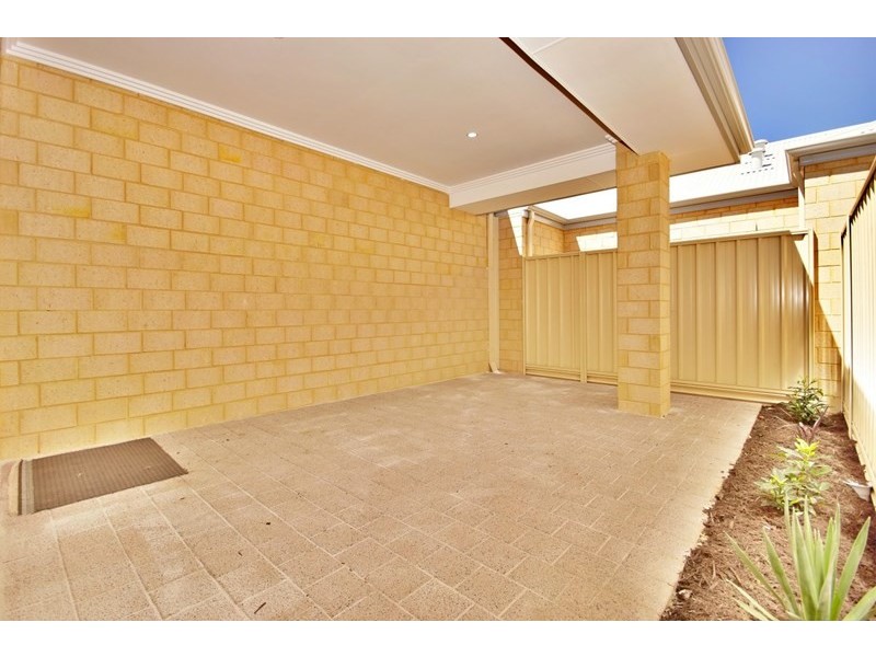 28 Hepburn Way, Balga WA 6061