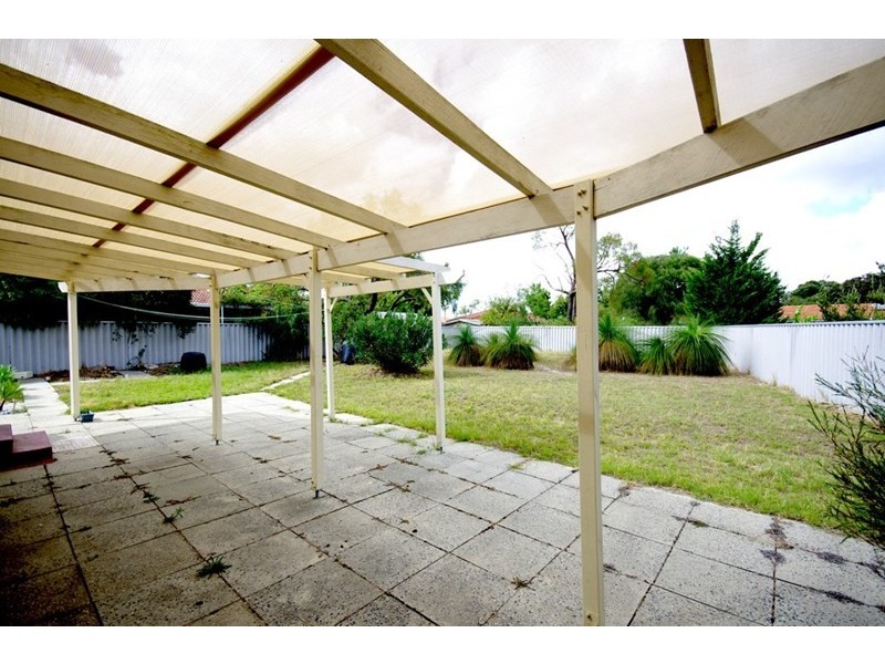 1/67 Tendring Way, Girrawheen WA 6064