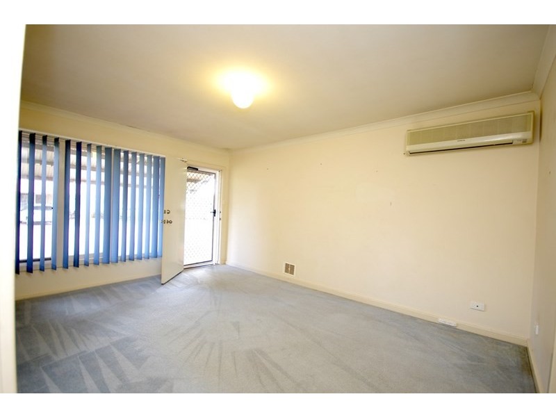 1/67 Tendring Way, Girrawheen WA 6064