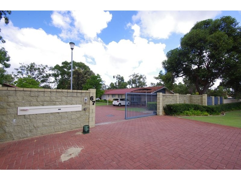1/67 Tendring Way, Girrawheen WA 6064