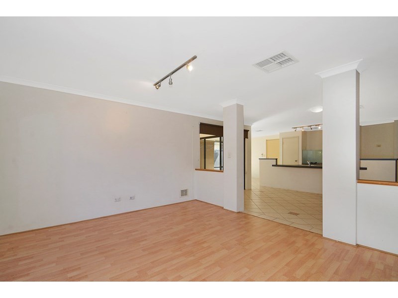 8 Wanarra Close, Ellenbrook WA 6069