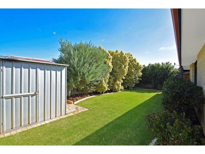 8 Wanarra Close, Ellenbrook WA 6069