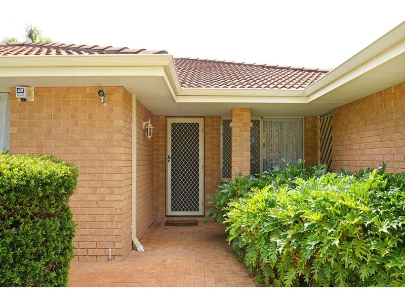 9 Cashmere Gardens, Ballajura WA 6066
