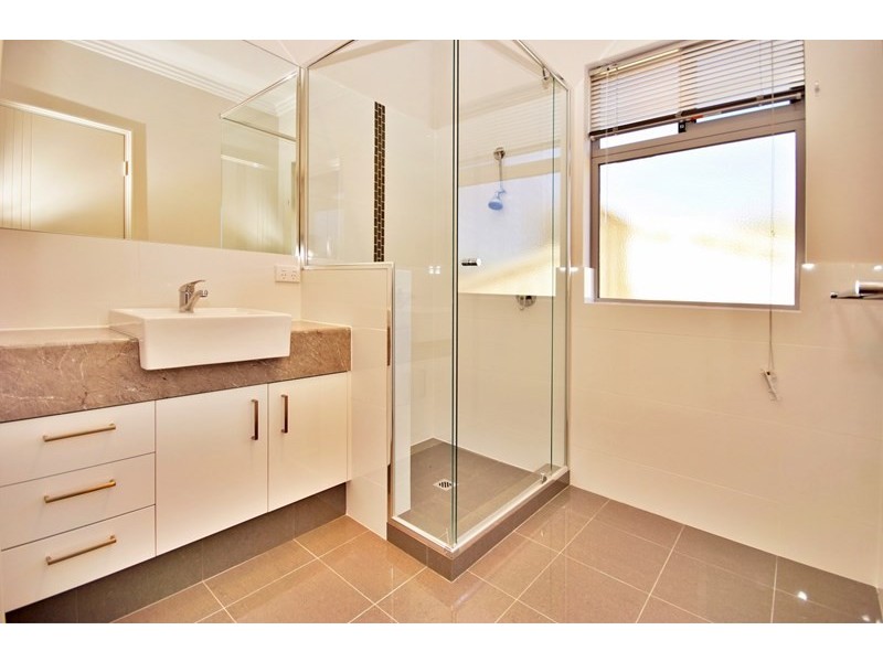 8 Peddie Place, Balga WA 6061