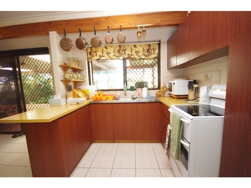 5 Pallens Grove, Mirrabooka WA 6061