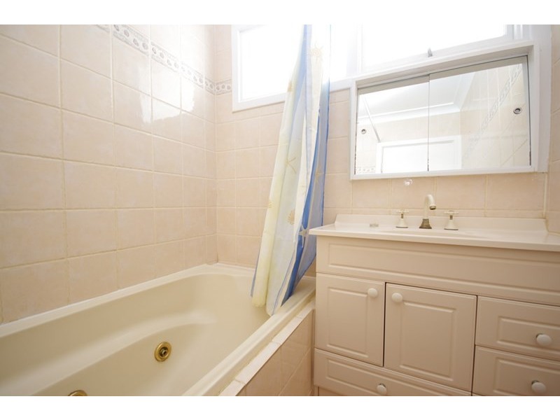 40 Harford Way, Girrawheen WA 6064