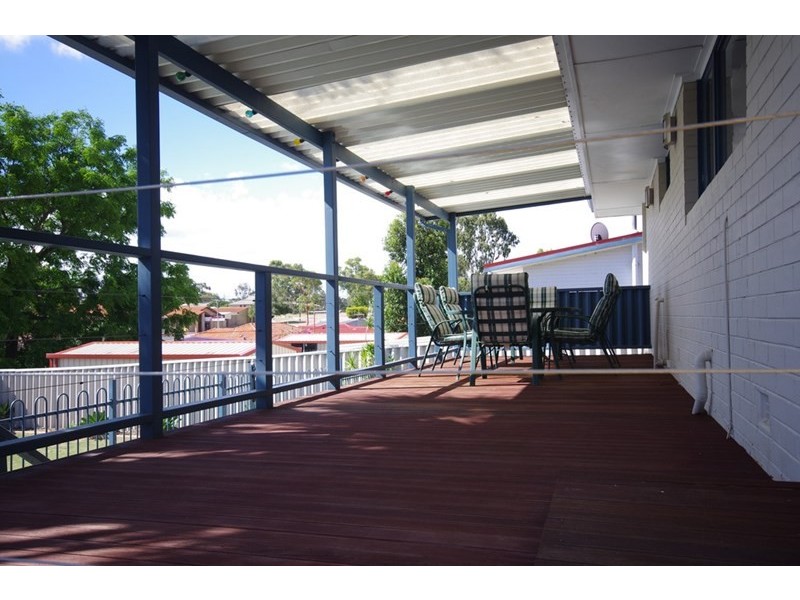 40 Harford Way, Girrawheen WA 6064