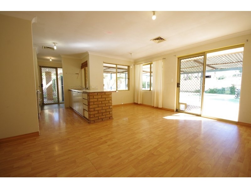 17 Downy Green, Mirrabooka WA 6061
