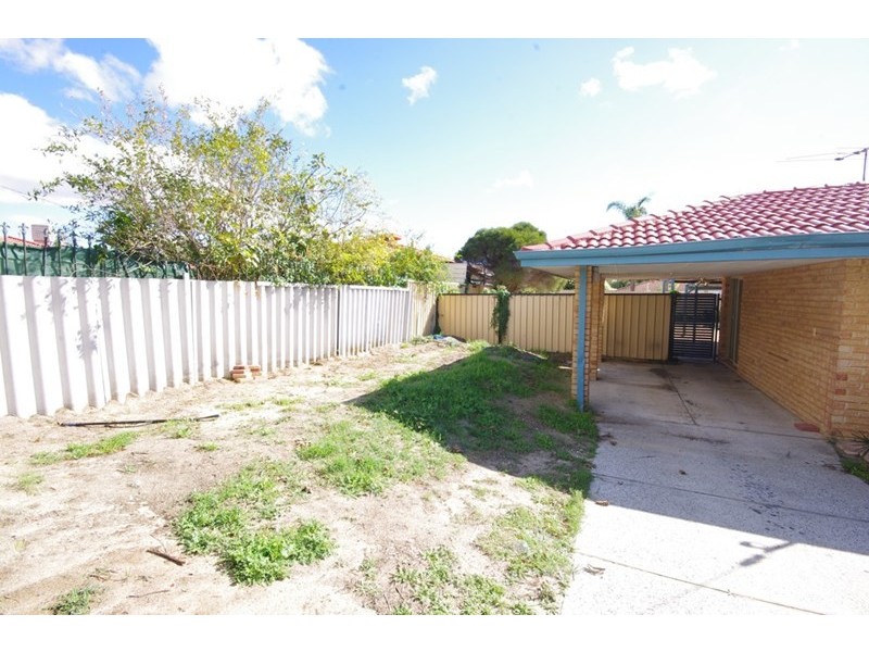 17 Downy Green, Mirrabooka WA 6061