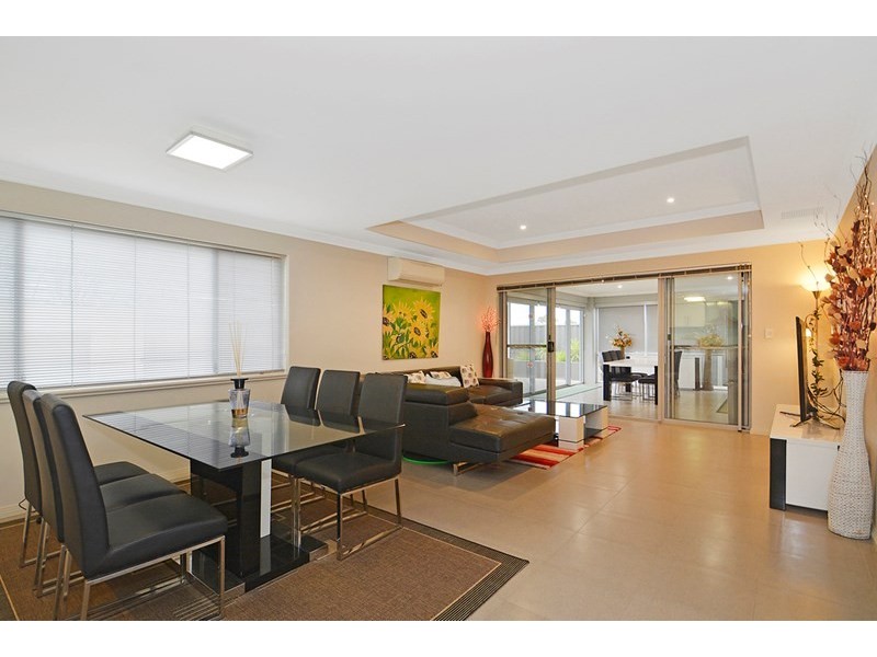 5 Elmdon Link, Landsdale WA 6065