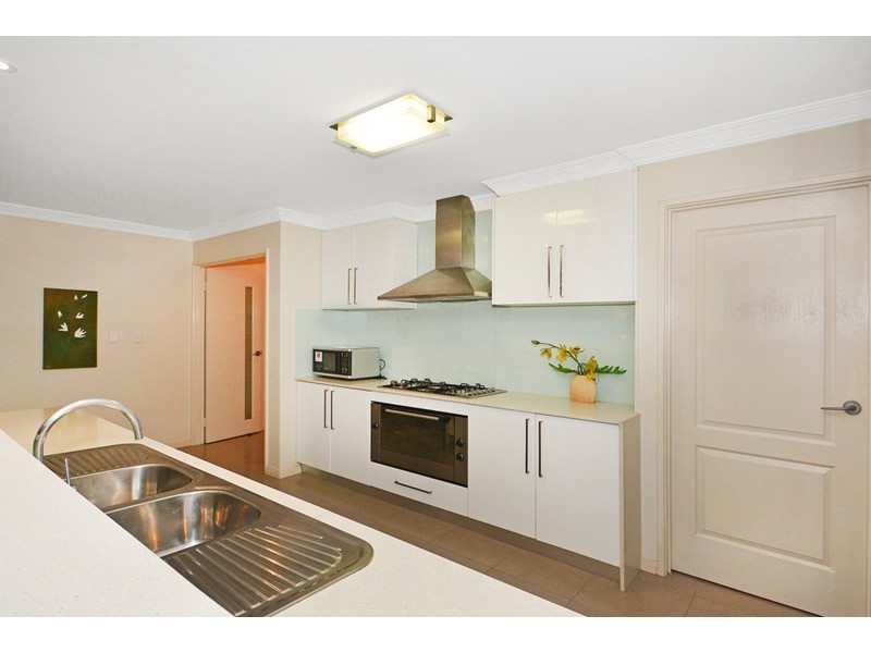 5 Elmdon Link, Landsdale WA 6065