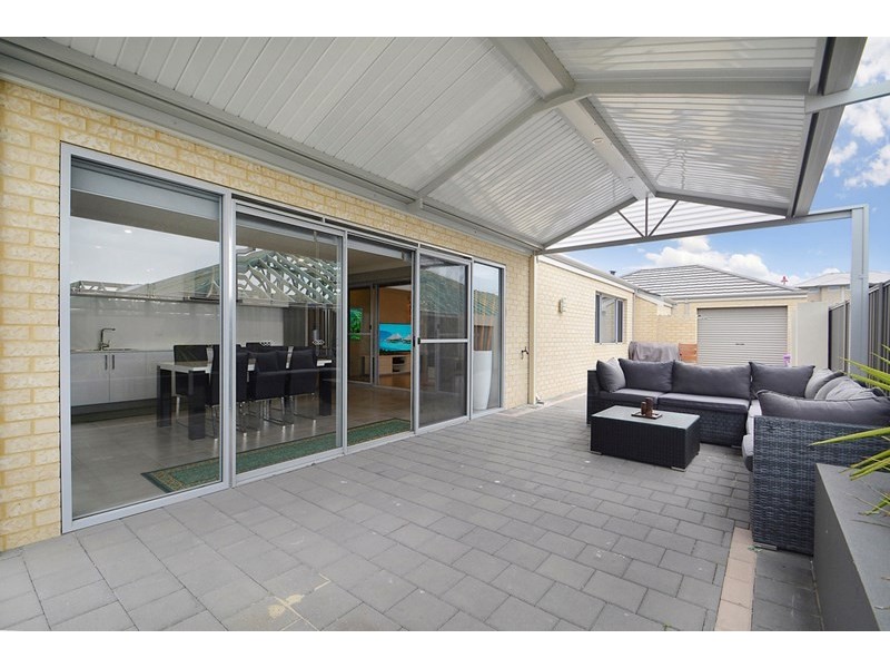 5 Elmdon Link, Landsdale WA 6065