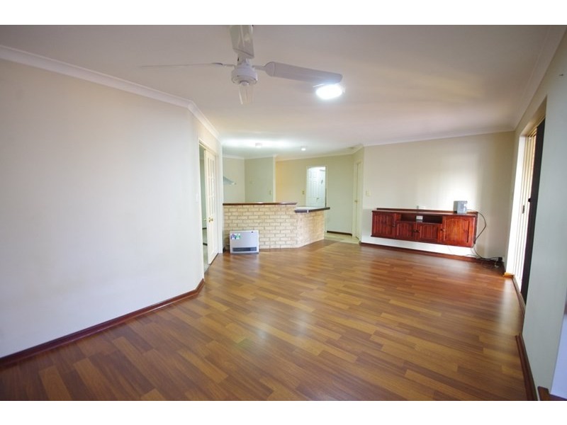 4 Veldt Mews, Mirrabooka WA 6061