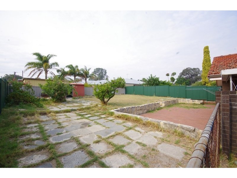 31 Cartwright Road, Balga WA 6061