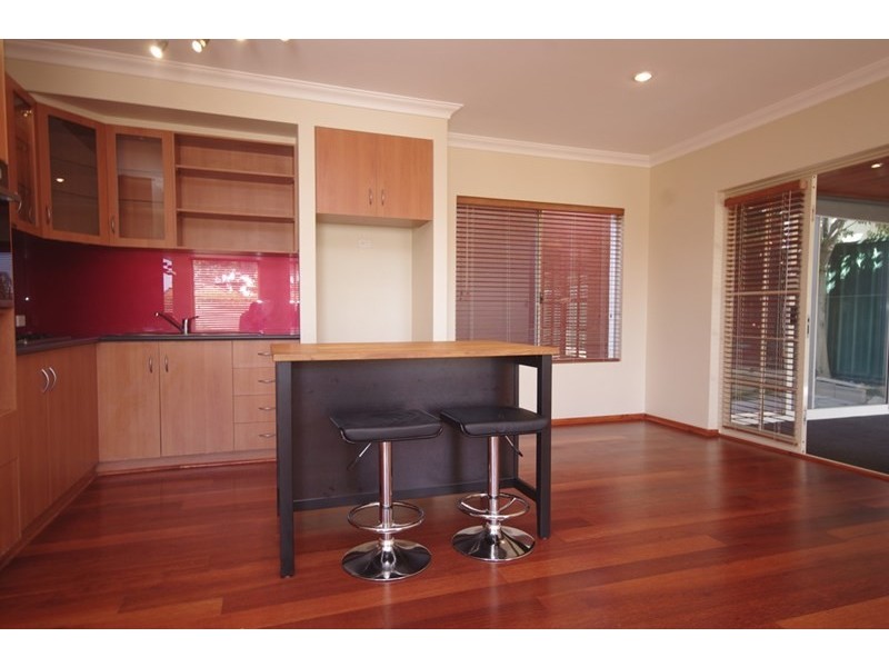 14 Oxford Street, Maylands WA 6051