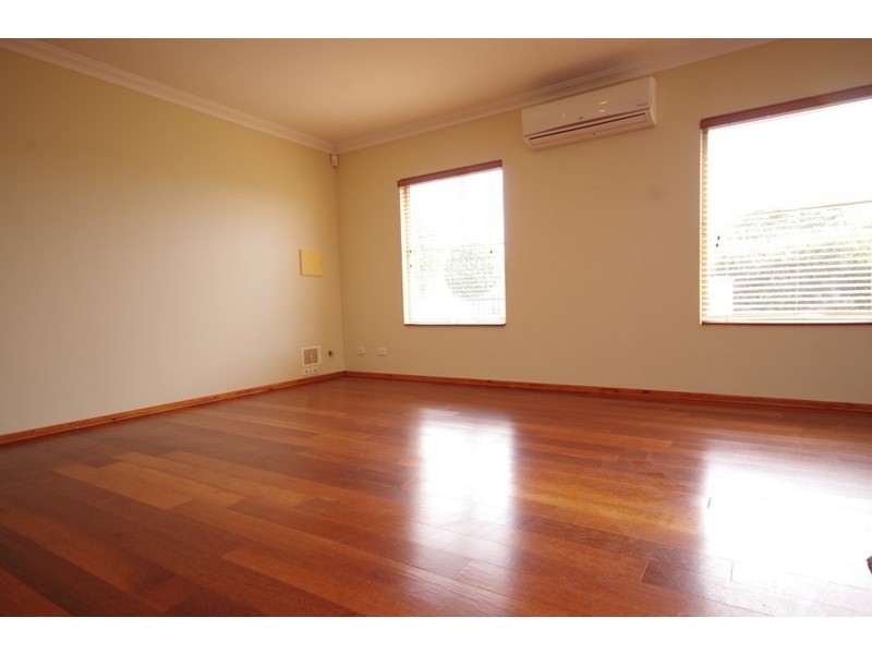 14 Oxford Street, Maylands WA 6051