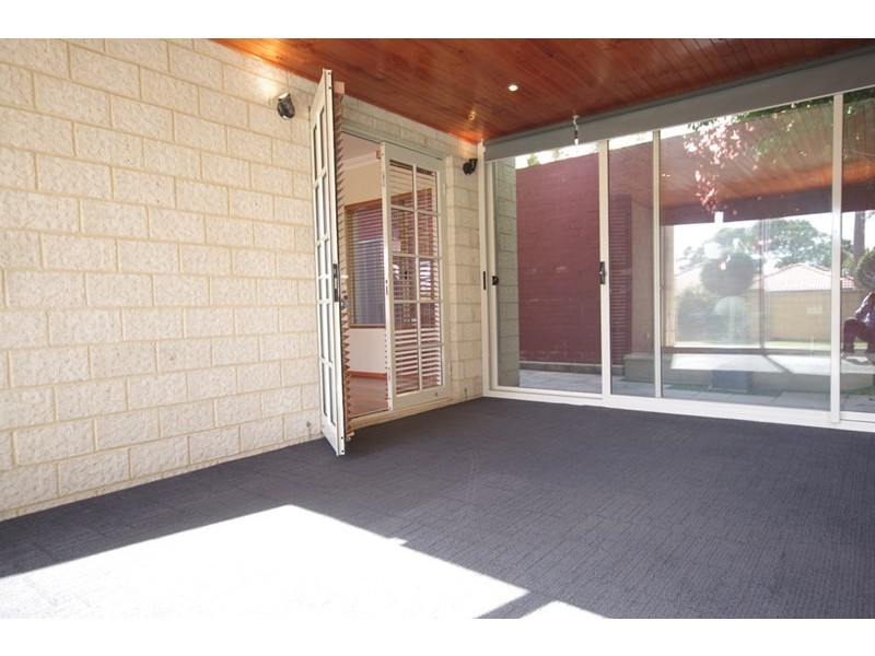 14 Oxford Street, Maylands WA 6051