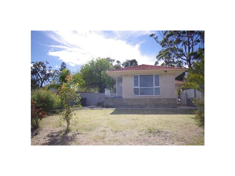 24 Keeley Way, Girrawheen WA 6064