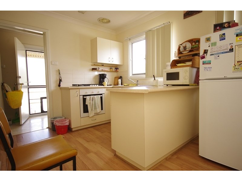 2B Templeton Crescent, Girrawheen WA 6064