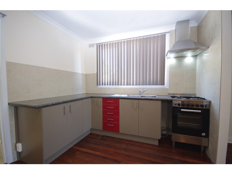 33 Colne Way, Girrawheen WA 6064