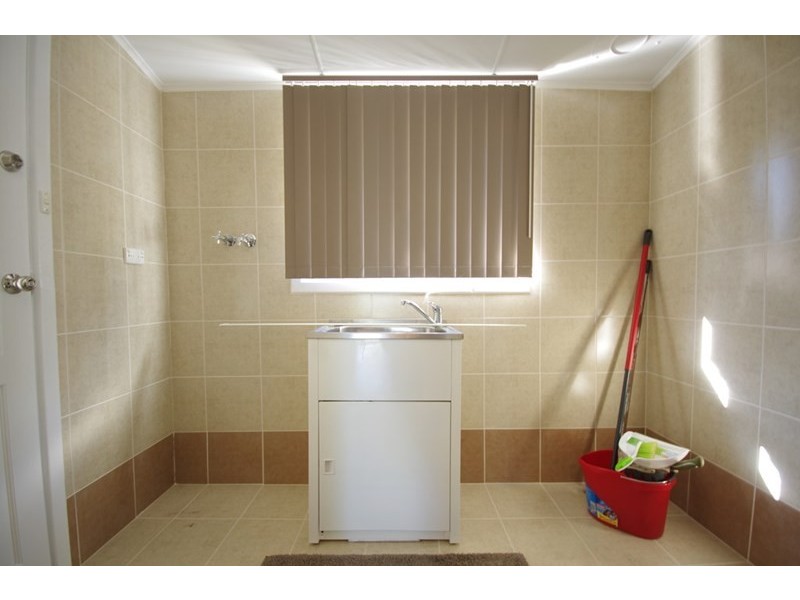 33 Colne Way, Girrawheen WA 6064