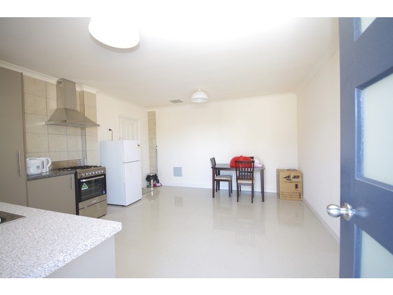 33 Colne Way, Girrawheen WA 6064