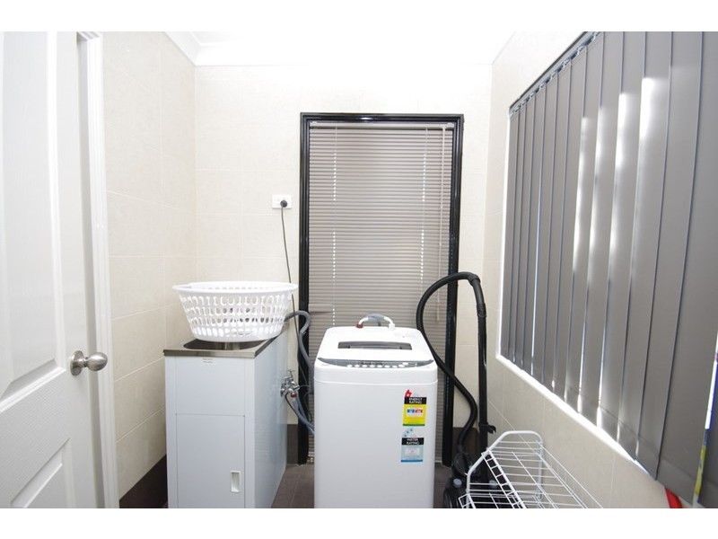 33 Colne Way, Girrawheen WA 6064