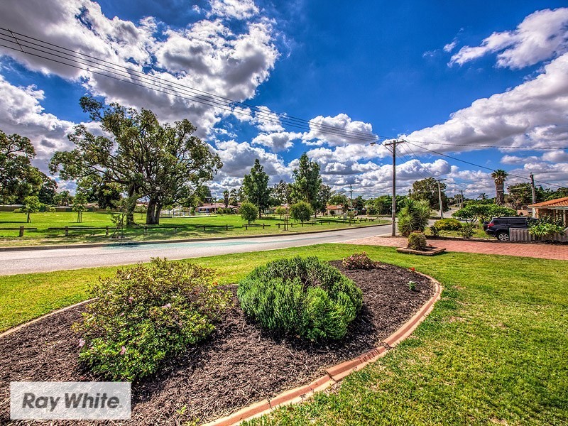 6 Vallack Grove, Mirrabooka WA 6061