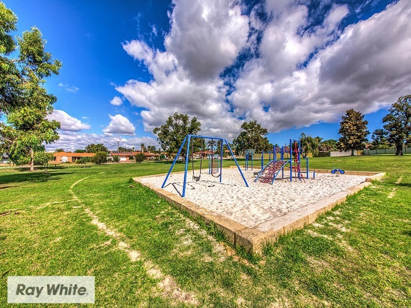 6 Vallack Grove, Mirrabooka WA 6061