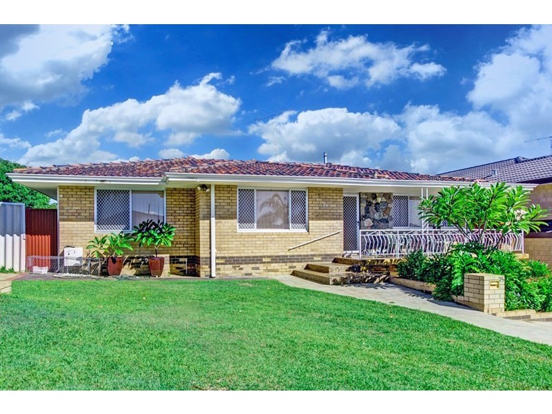 25 Wolya Way, Westminster WA 6061