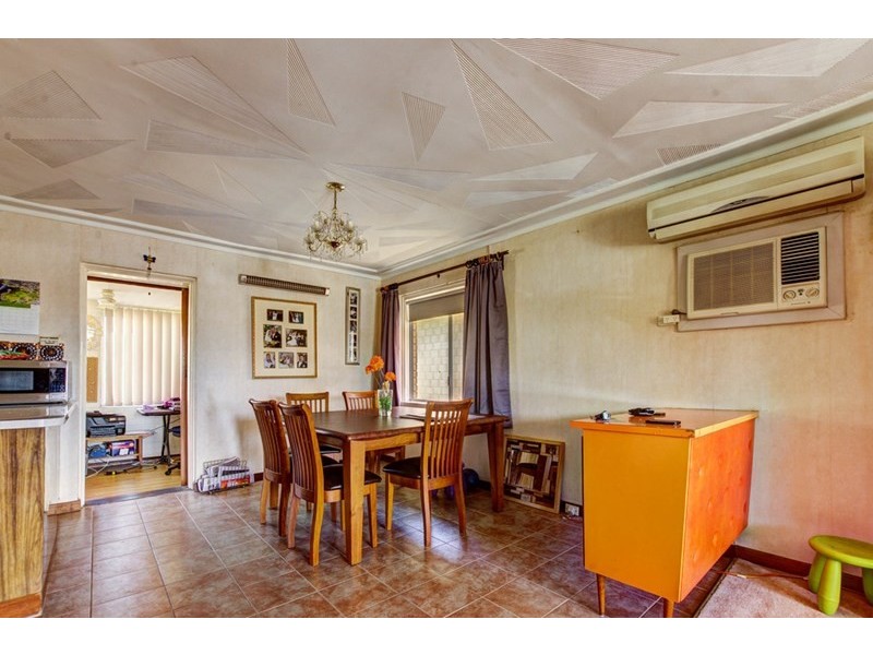 25 Wolya Way, Westminster WA 6061