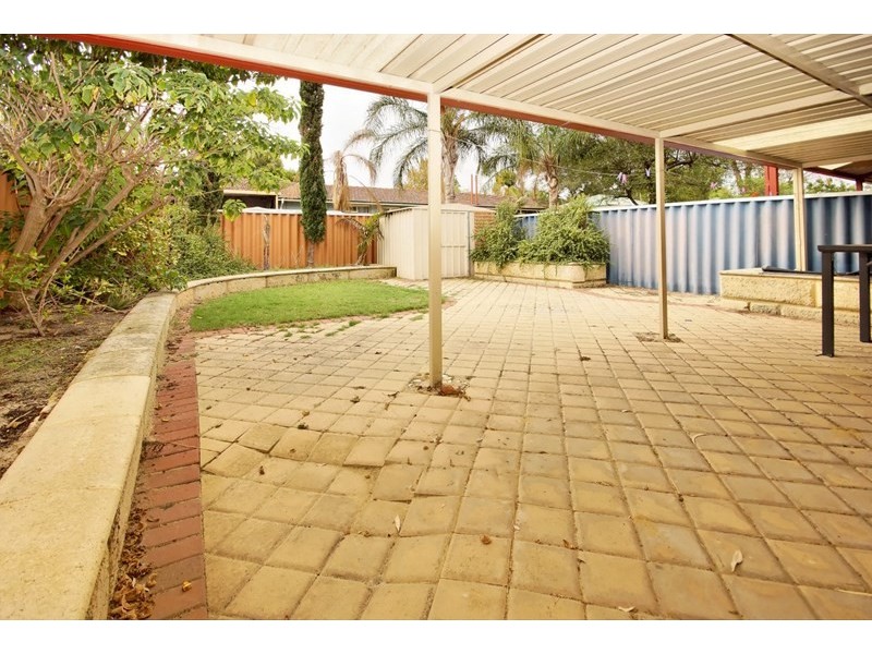 27 Wallington Road, Balga WA 6061